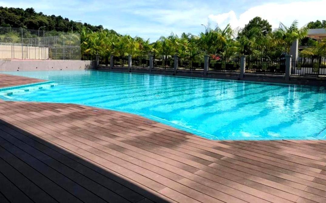 Johor Desaru Beach Bungalow Villas Kangkar Chemaran エクステリア 写真