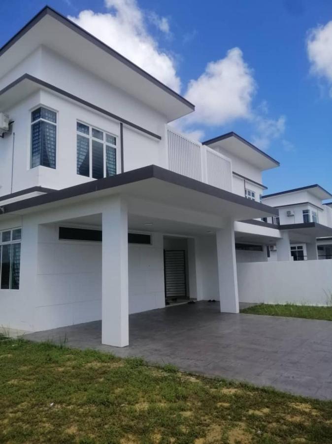 Johor Desaru Beach Bungalow Villas Kangkar Chemaran エクステリア 写真
