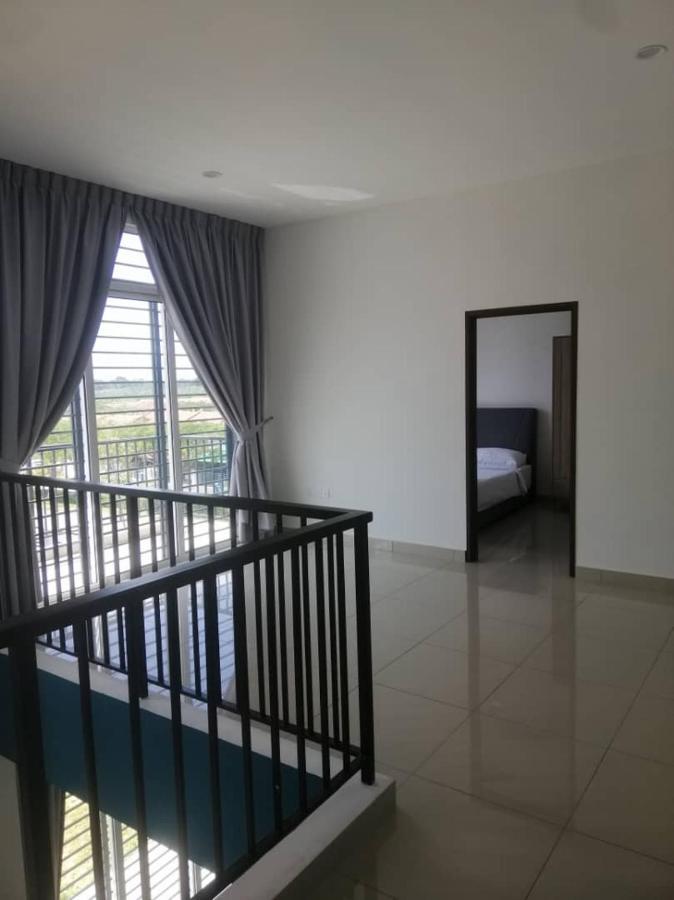 Johor Desaru Beach Bungalow Villas Kangkar Chemaran エクステリア 写真