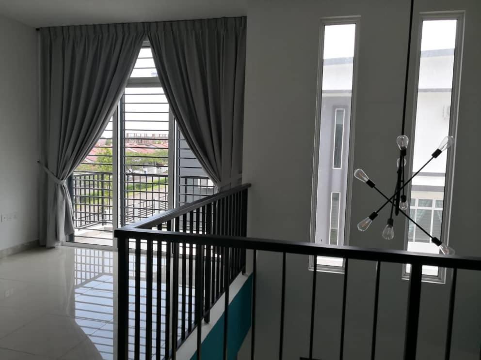 Johor Desaru Beach Bungalow Villas Kangkar Chemaran エクステリア 写真