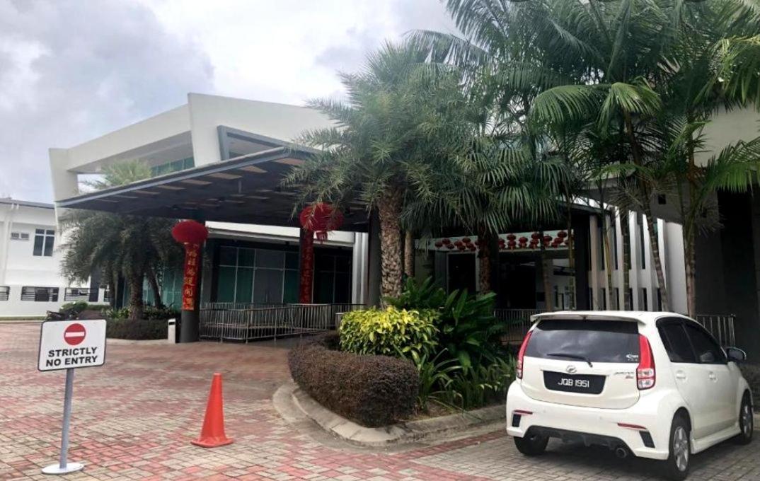 Johor Desaru Beach Bungalow Villas Kangkar Chemaran エクステリア 写真
